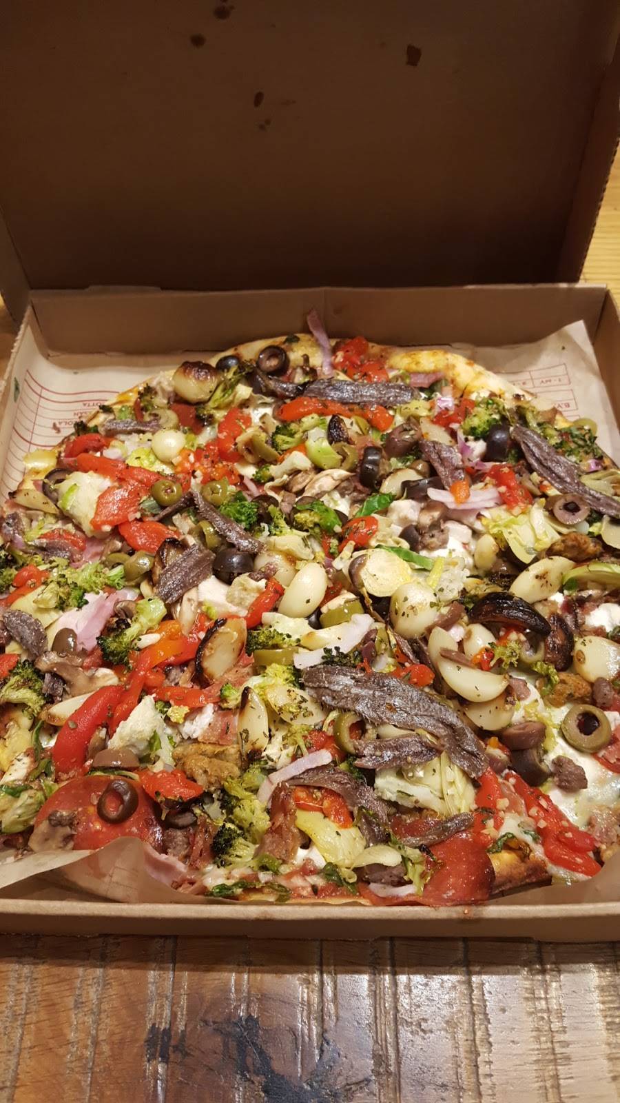 MOD Pizza | 3444 Arlington Ave, Riverside, CA 92506, USA | Phone: (951) 374-5255