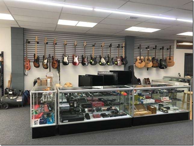 West Coast Pawn | 14523 Pioneer Blvd, Norwalk, CA 90650, USA | Phone: (562) 474-8200