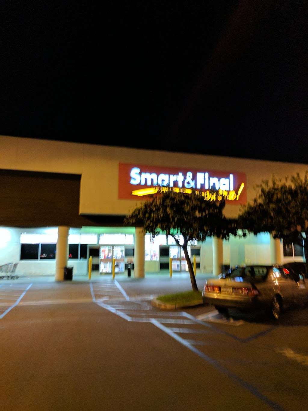 Smart & Final Extra! | 7930 Valley View St, Buena Park, CA 90620, USA | Phone: (714) 521-3680