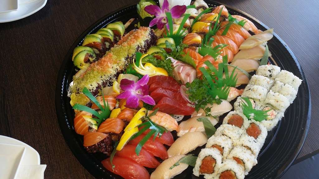 Hiroba Sushi | 5215, 10720 S Eastern Ave #100, Henderson, NV 89052, USA | Phone: (702) 982-0021