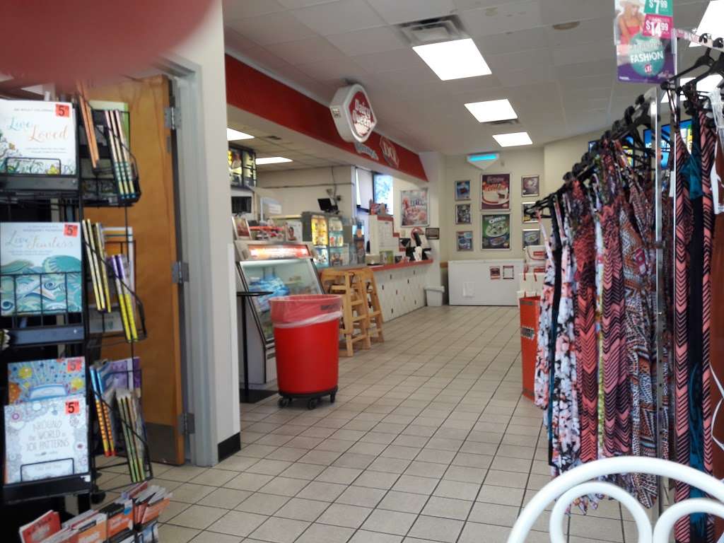 Dairy Queen Store | 1035 E 2900 North Rd, Clifton, IL 60927, USA | Phone: (815) 694-3202