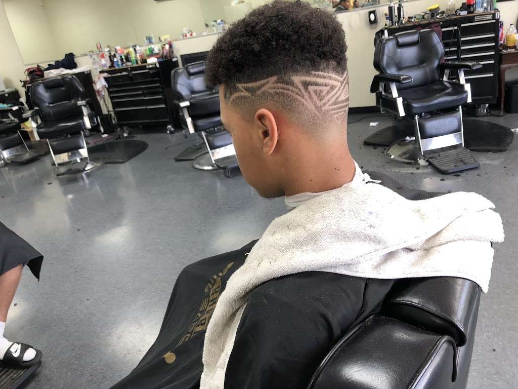 Selwyns Barber Shop | 1406 Handlir Dr, Bel Air, MD 21015 | Phone: (410) 914-5615