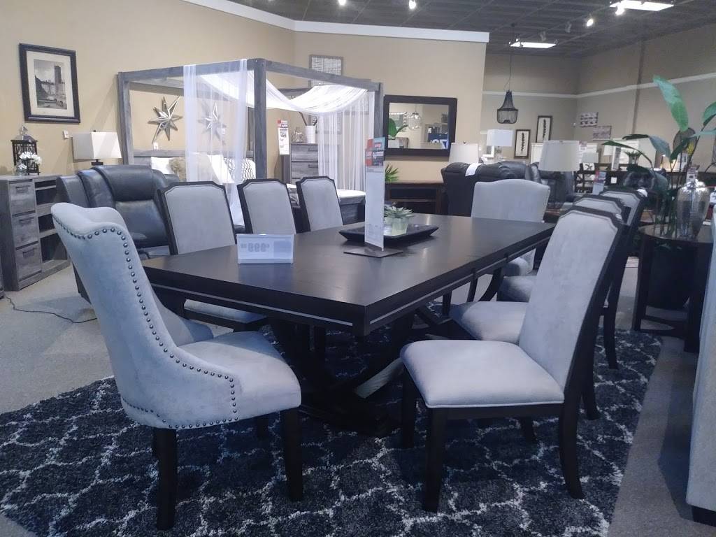 Ashley HomeStore | 8151 Blanding Blvd, Jacksonville, FL 32244 | Phone: (904) 221-2347