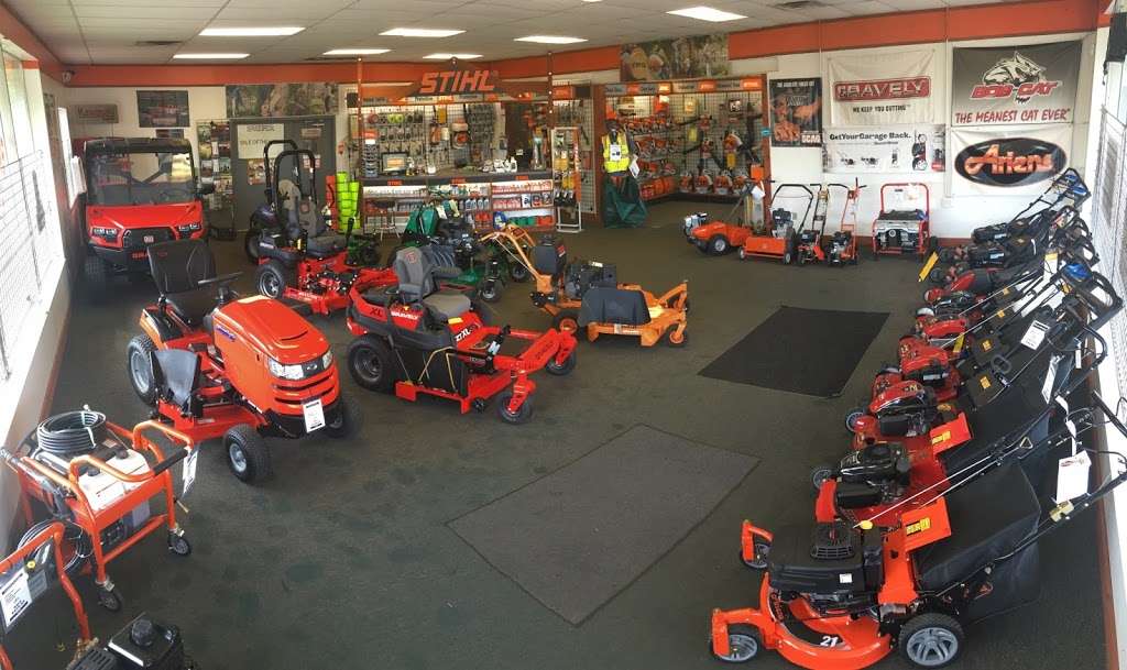 Mowerworks | 22166 N Hillview Dr, Lake Barrington, IL 60010 | Phone: (847) 842-8035