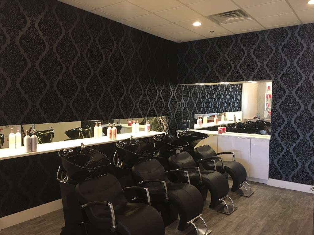 Cherry Blow Dry Bar Deptford | Located In: The Court at Deptford, 1500 Almonesson Rd #B5, Deptford Township, NJ 08096, USA | Phone: (856) 302-6313