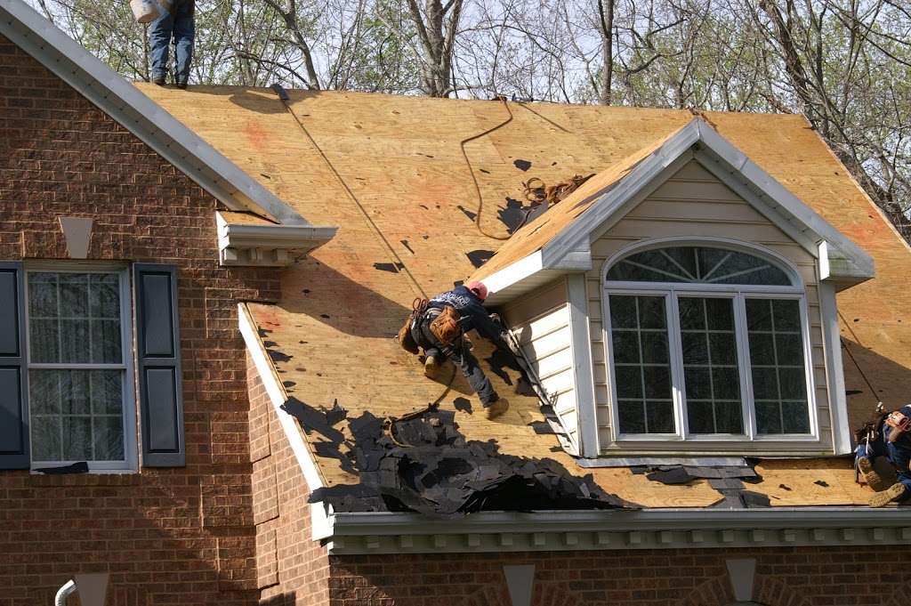 Chesapeake Roofing, Windows & Siding Inc. | 910 Soaring Eagle Ct, Davidsonville, MD 21035 | Phone: (866) 607-2851