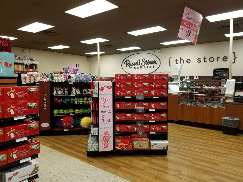 Russell Stover Chocolates | 2202 S Commercial St, Harrisonville, MO 64701, USA | Phone: (816) 884-2263