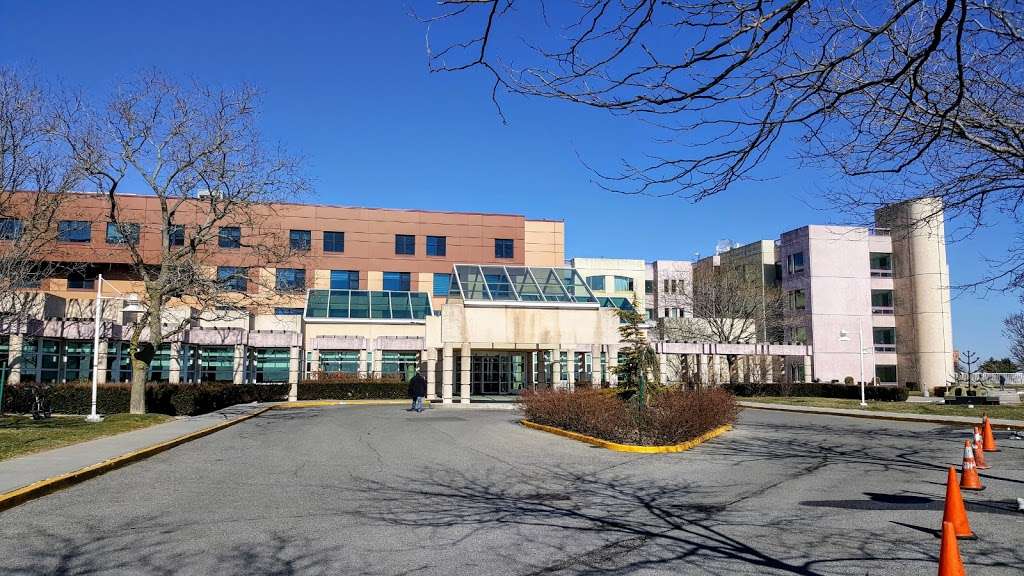 Menorah Center for Rehabilitation and Nursing Care | 1516 Oriental Blvd, Brooklyn, NY 11235, USA | Phone: (718) 646-4441