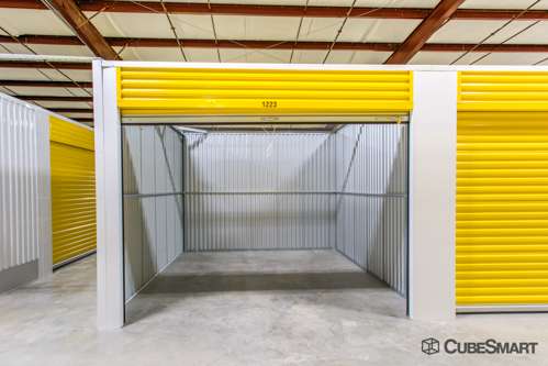 CubeSmart Self Storage | 2919 TX-146, Bacliff, TX 77518, USA | Phone: (281) 607-0000