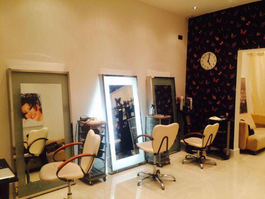 Nasim Hair & Beauty | Post Office, 435 High Rd, London N12 0AP, UK | Phone: 07492 952519