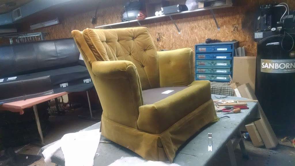 Marges Upholstery | 588 E 1350 N, Wheatfield, IN 46392 | Phone: (219) 956-3234