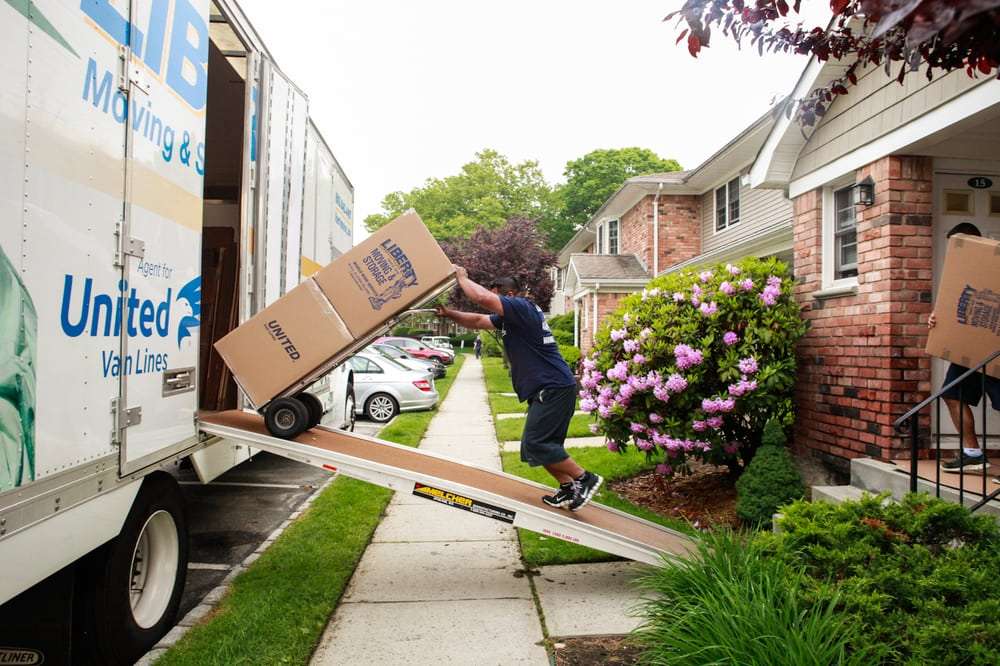 Freedom Moving & Storage | 20 Hanes Dr, Wayne, NJ 07470, USA | Phone: (973) 694-7575