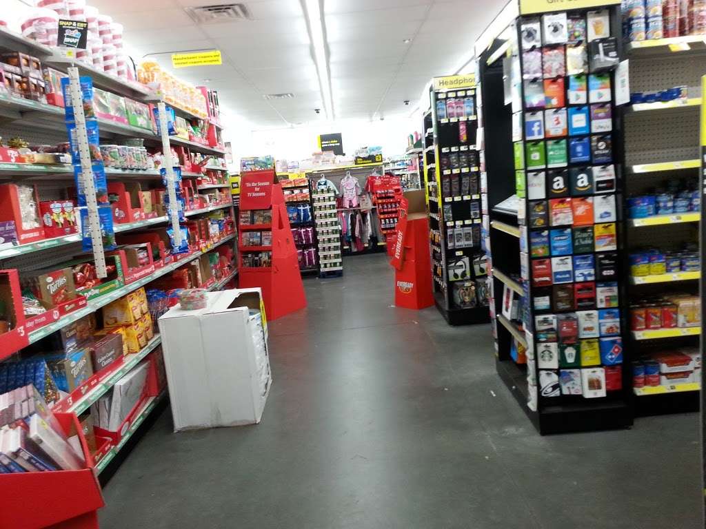 Dollar General | 178 W Kings Hwy, Center Hill, FL 33514, USA | Phone: (352) 569-0796
