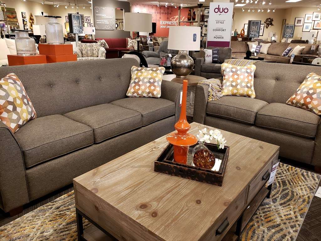 La-Z-Boy Home Furnishings & Décor | 728 Loucks Rd, York, PA 17404, USA | Phone: (717) 430-6396