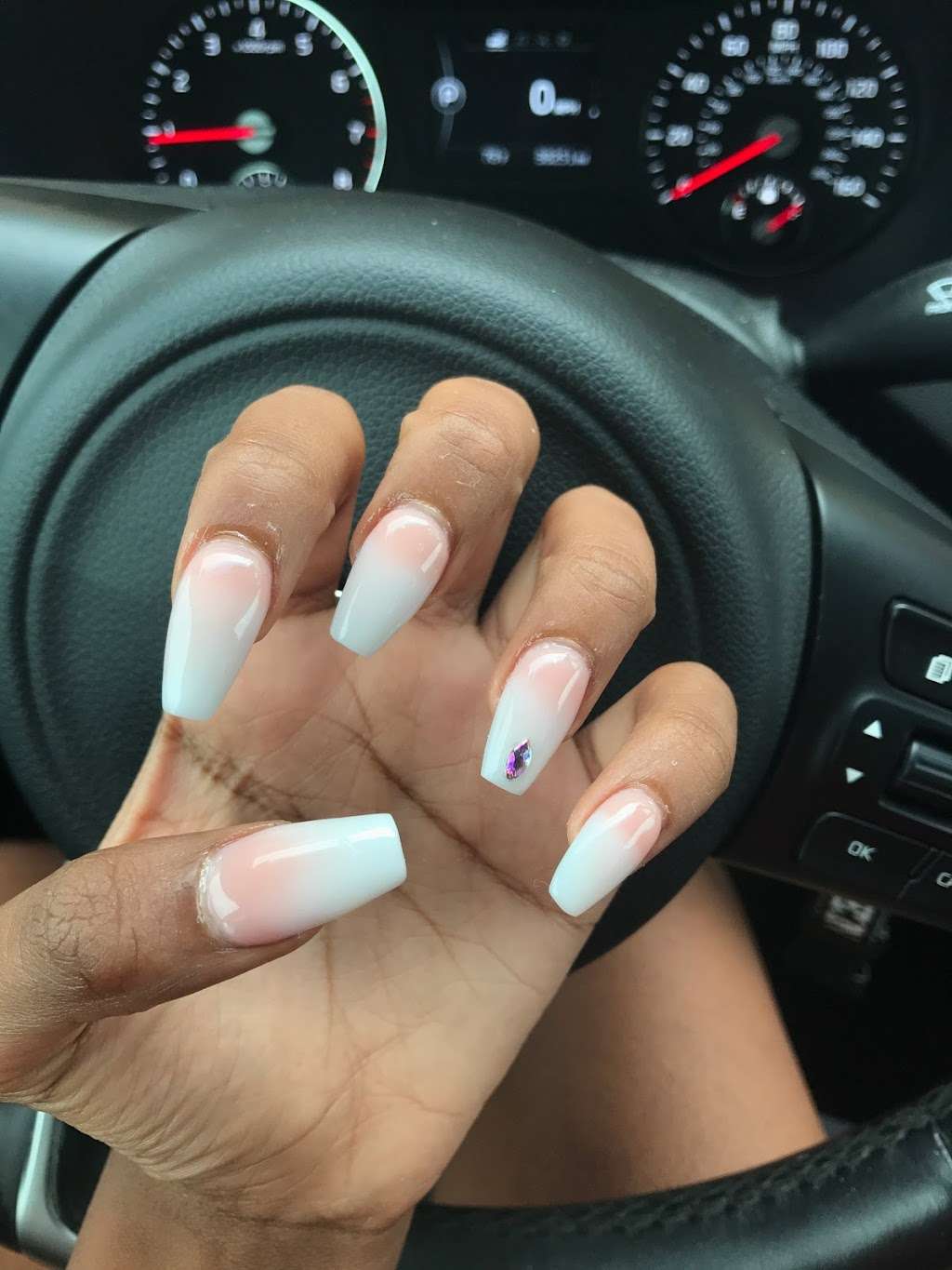 Amore Nails & Spa | 16659 W Airport Blvd, Sugar Land, TX 77498, United States | Phone: (281) 494-0162