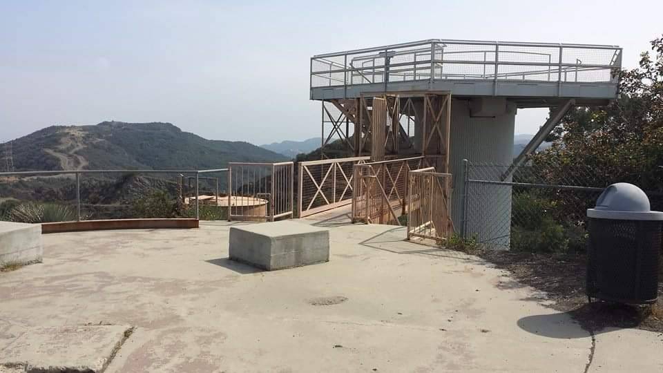 Nike Base | 17500 Mulholland Dr, Encino, CA 91436, USA