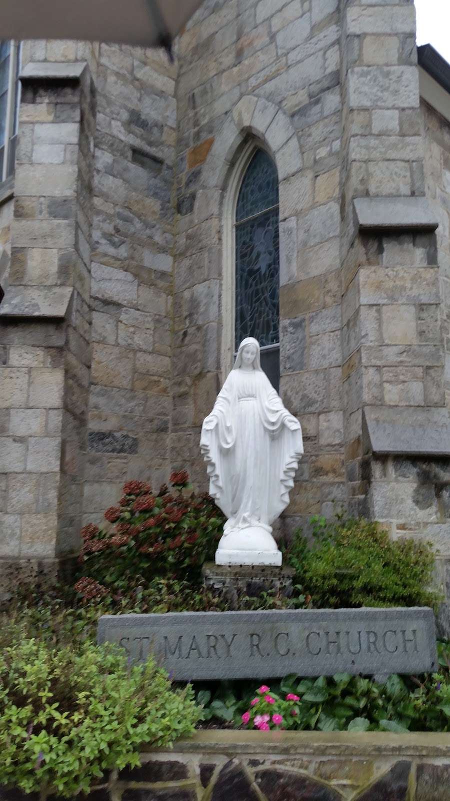 St Marys Church | 25 Oak St, Salem, NJ 08079, USA | Phone: (856) 935-0288