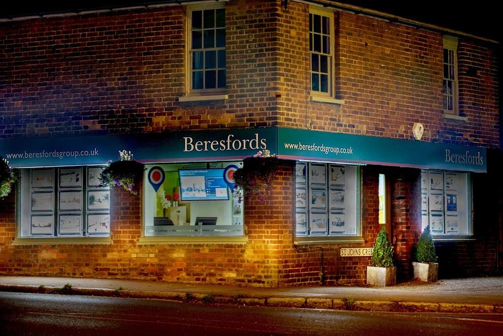 Beresfords Estate Agents - Writtle | 1 St Johns Green, Writtle, Chelmsford CM1 3DZ, UK | Phone: 01245 807302