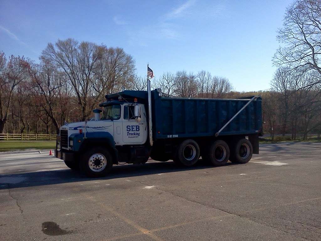 SEB Trucking | 624 Simpson Pl, Peekskill, NY 10566, USA | Phone: (914) 293-0061