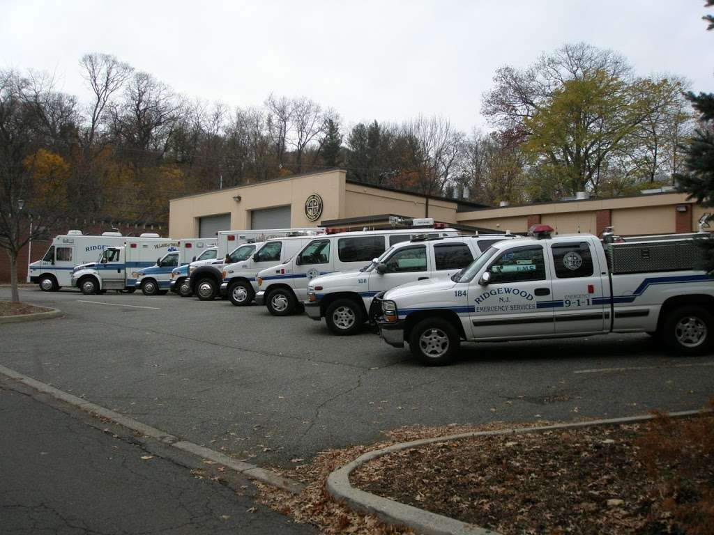 Ridgewood Emergency Services | 33 Douglas Pl, Ridgewood, NJ 07450, USA | Phone: (201) 670-5570