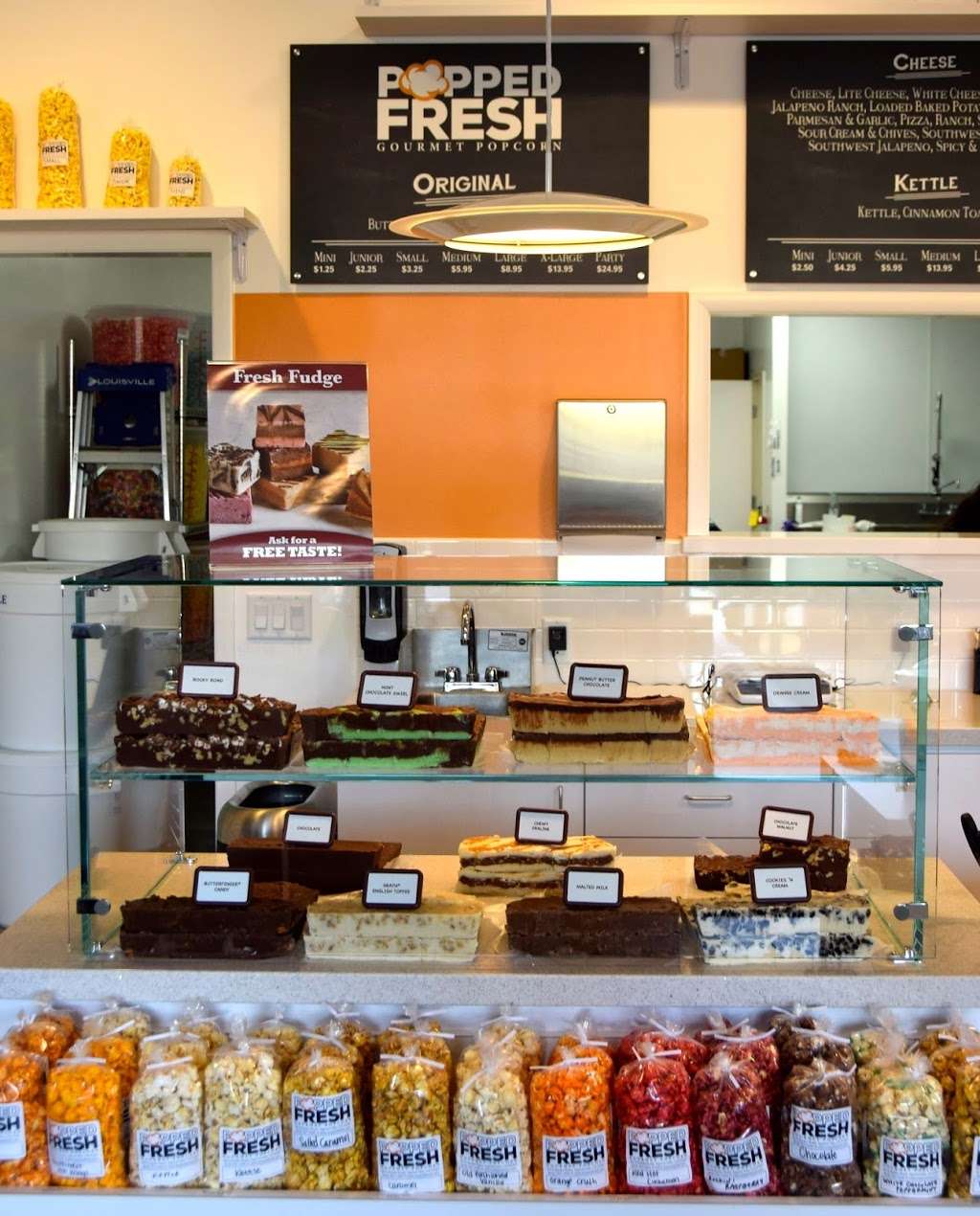 Popped Fresh | 5013 Kanan Rd, Agoura Hills, CA 91301, USA | Phone: (818) 707-7200