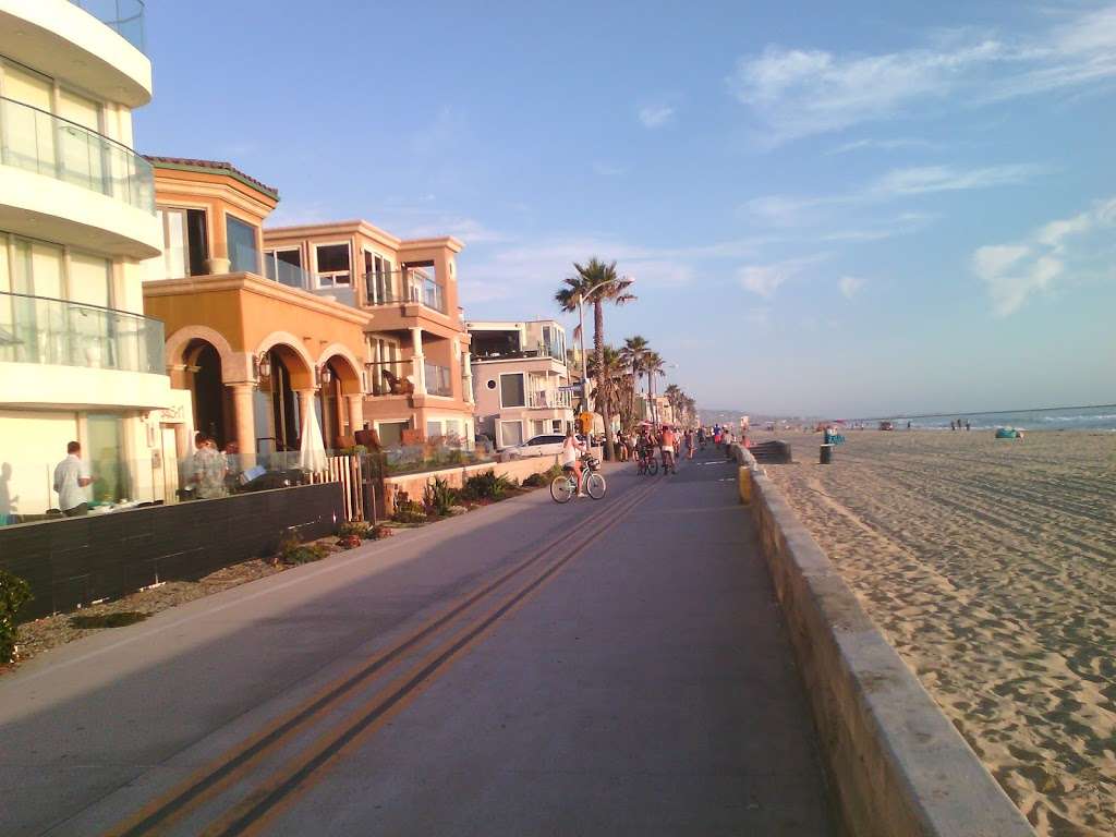 Surf Vacation Rentals | 3405 Ocean Front Walk, San Diego, CA 92109, USA | Phone: (858) 945-5609