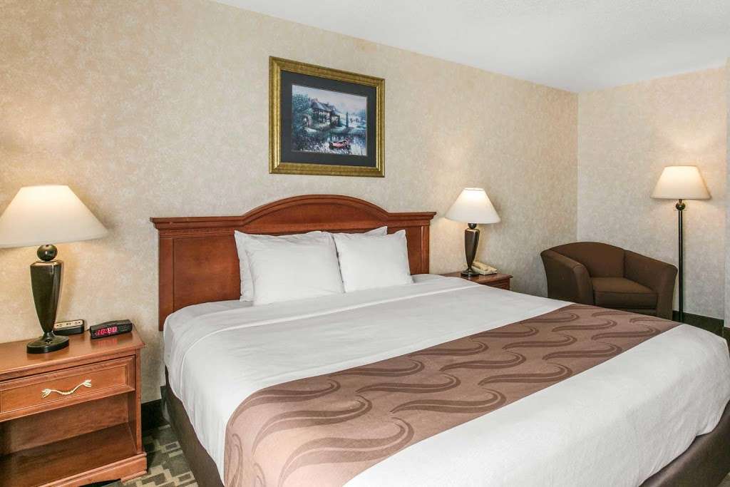 Quality Inn | 21 Cortlandt St, Edison, NJ 08837, USA | Phone: (732) 548-7000