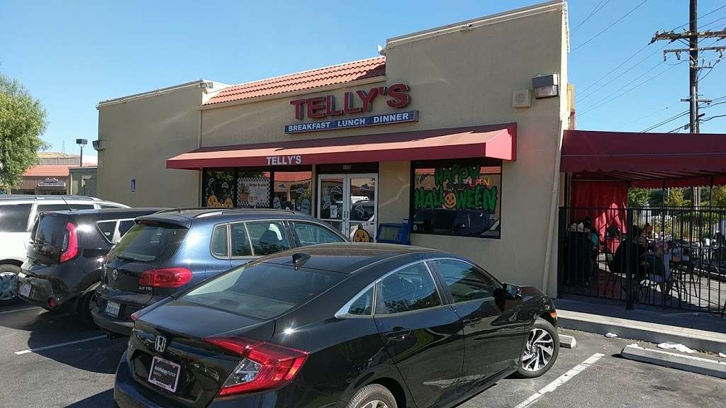 Tellys Charburgers | 27737 Bouquet Canyon Rd, Santa Clarita, CA 91350, USA | Phone: (661) 297-3872