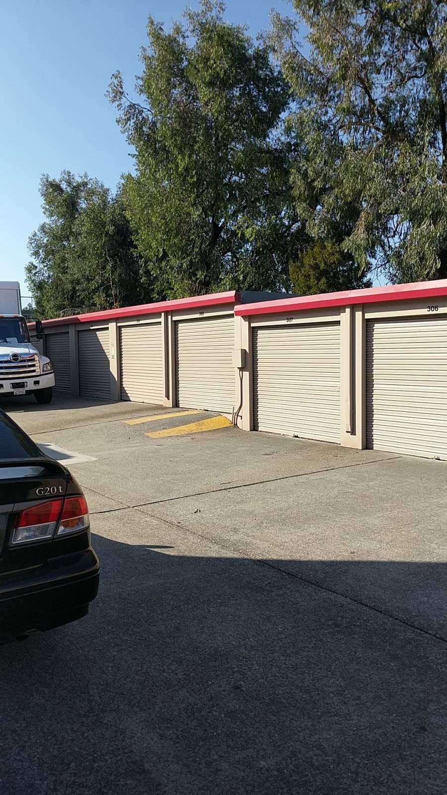 StorQuest Self Storage | 1080 Magazine St, Vallejo, CA 94591, USA | Phone: (707) 656-4854