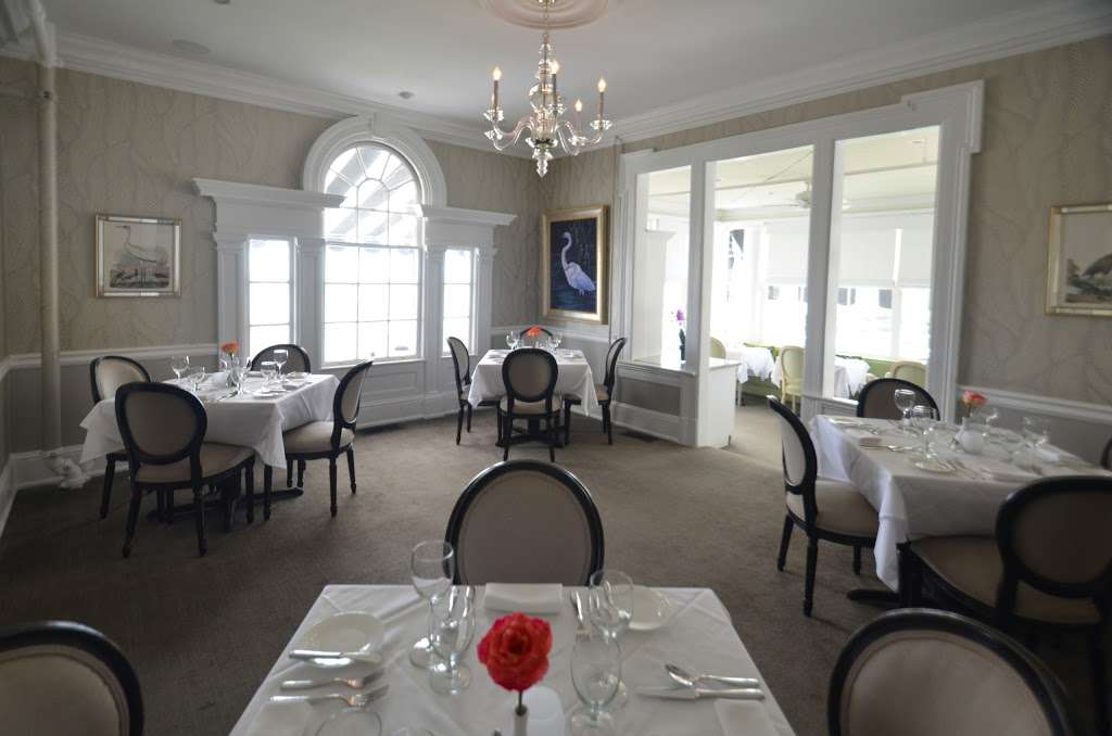 Peter Shields Inn & Restaurant | 1301 Beach Ave, Cape May, NJ 08204 | Phone: (609) 884-9090