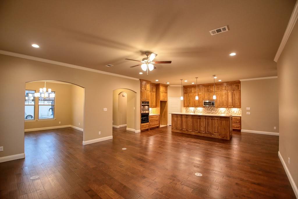 Trinity Custom Homes | 2701 Trinity Trail Way, Fort Worth, TX 76118 | Phone: (817) 268-1110