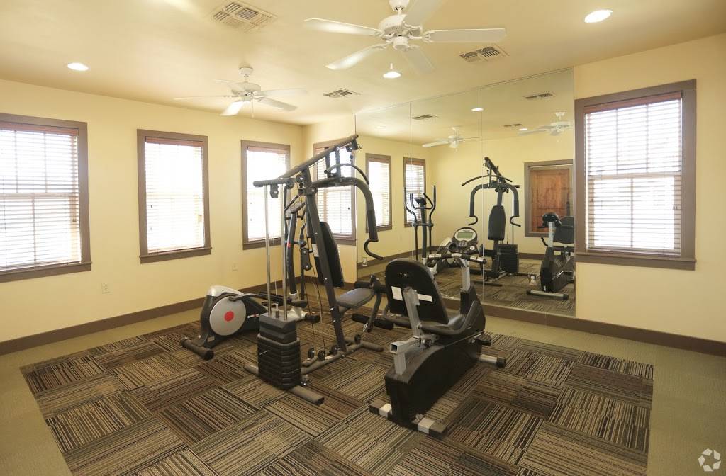 Stonehollow Apartments | 1510 E Cornell St, Lubbock, TX 79403, USA | Phone: (806) 744-4946