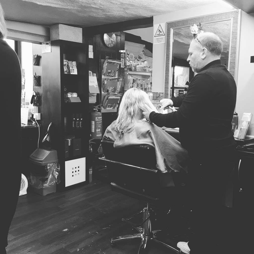 Joseph Smith Hair Design | The St, Sheering, Bishops Stortford CM22 7LY, UK | Phone: 01279 734038