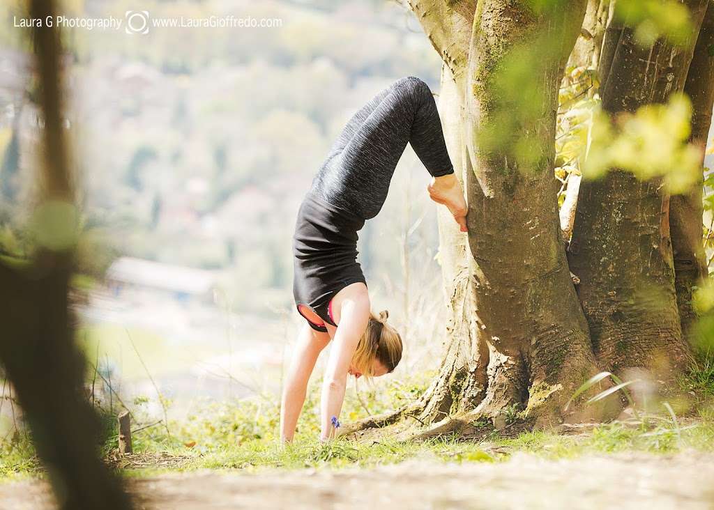 AmyMillerYoga | 1 Merebank, Beare Green, Dorking RH5 4RD, UK | Phone: 07966 523784