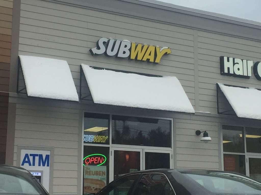 Subway Restaurants | 206 Ballardvale St Unit 2, Wilmington, MA 01887, USA | Phone: (978) 447-5528