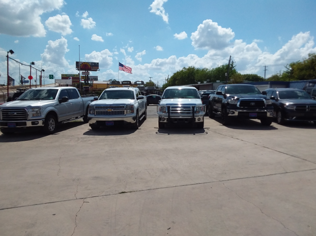 Blakestone LLC DBA Diamond Automotive Group | 2507 SW Loop 410, San Antonio, TX 78227, USA | Phone: (210) 714-0404