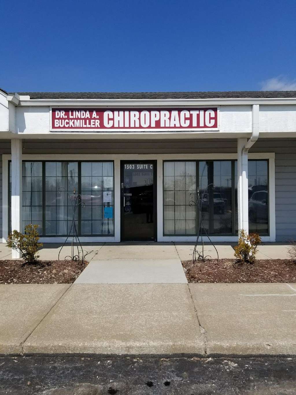 Buckmiller Chiropractic | 1503 S, US-169 ste c, Smithville, MO 64089, USA | Phone: (816) 532-8966