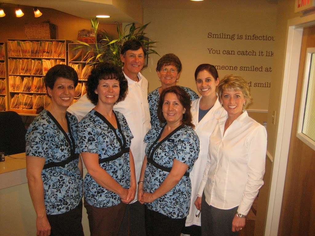 Dental Arts of Downingtown | 104 Schubert Dr, Downingtown, PA 19335, USA | Phone: (610) 269-3978