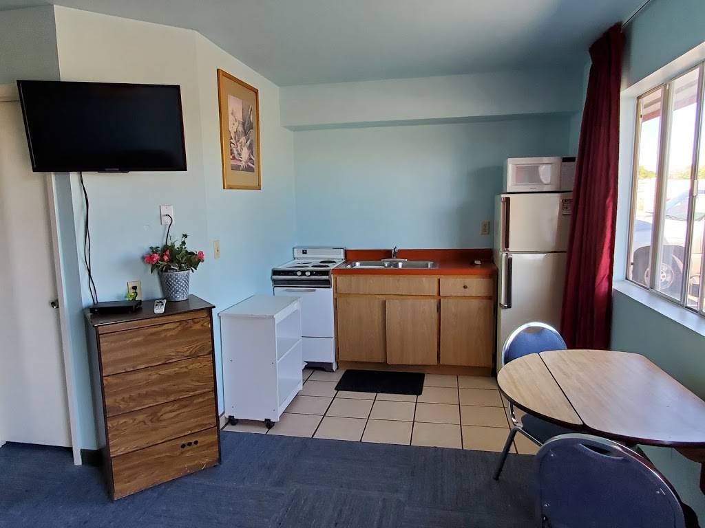 Desert Rose Motel and RV Storage | 8924 E Main St, Mesa, AZ 85207, USA | Phone: (602) 690-8891