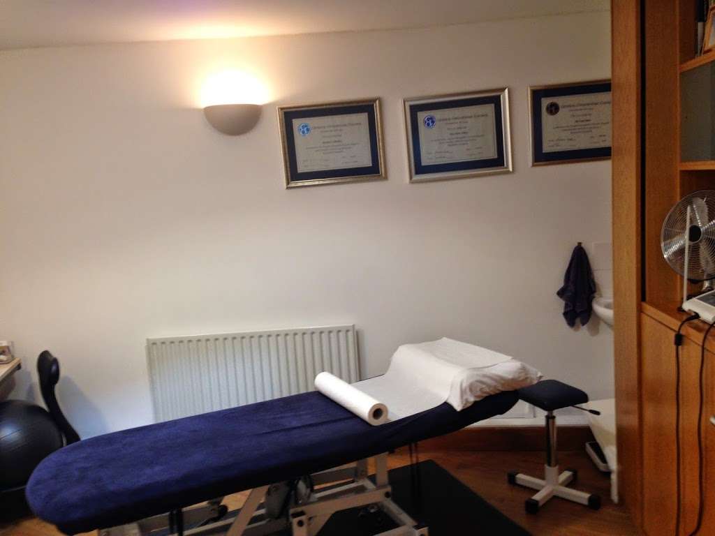 Chhabra Osteopathy Wimbledon | 9 Merton Park Parade, Kingston Rd, Wimbledon, London SW19 3NT, UK | Phone: 020 8545 0965