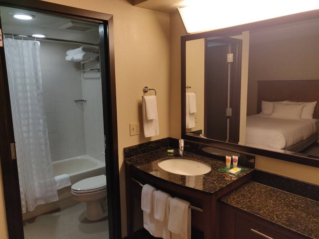 Hyatt Place Dallas / Las Colinas | 5455 Green Park Dr, Irving, TX 75038, USA | Phone: (972) 550-7400