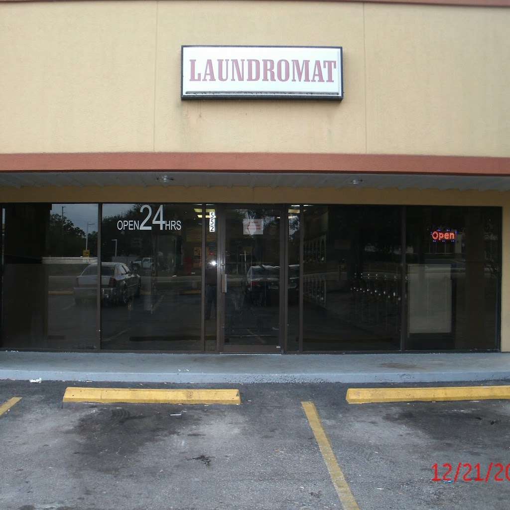 Dora Canal Laundry | 552 S Duncan Dr, Tavares, FL 32778, USA | Phone: (352) 508-5642