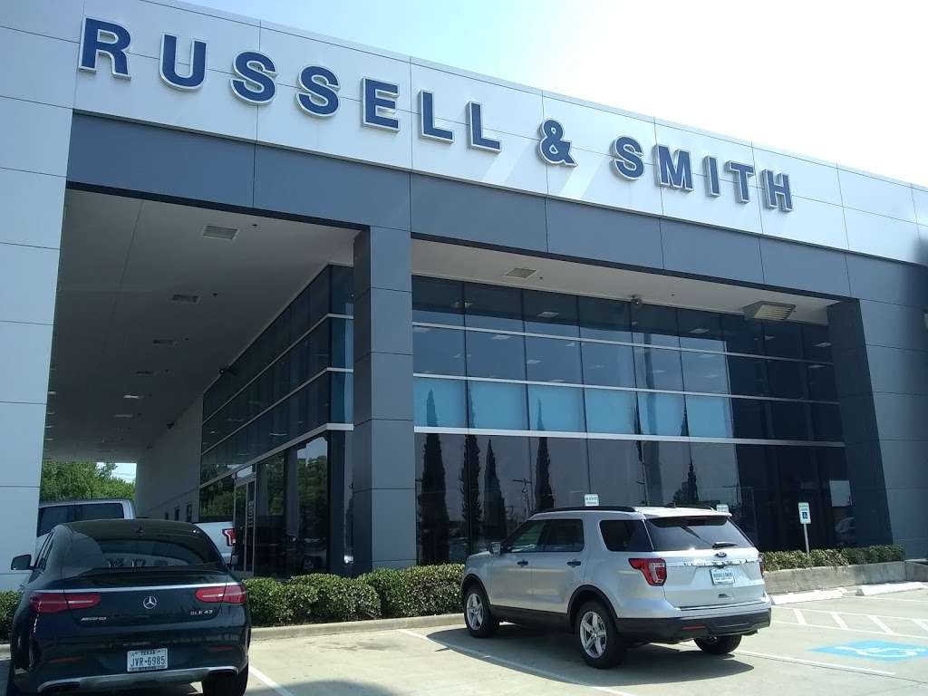Russell and Smith Ford | 3440 S Loop W, Houston, TX 77025, USA | Phone: (888) 463-8919