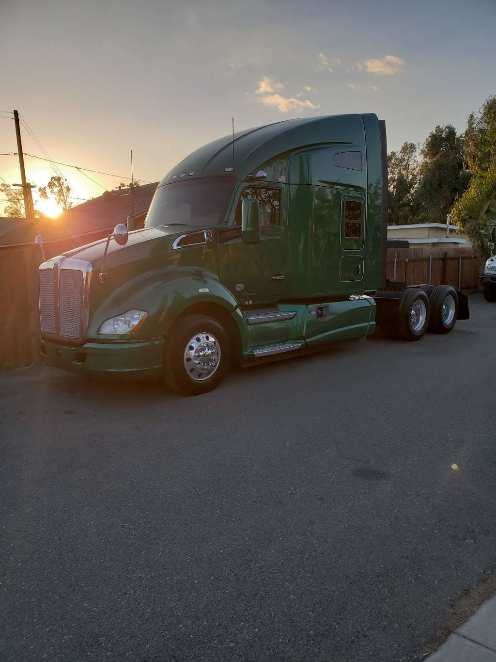 TEC Equipment - Fontana Used Truck Sales | 14166 Valley Blvd, Fontana, CA 92335, USA | Phone: (909) 349-0200