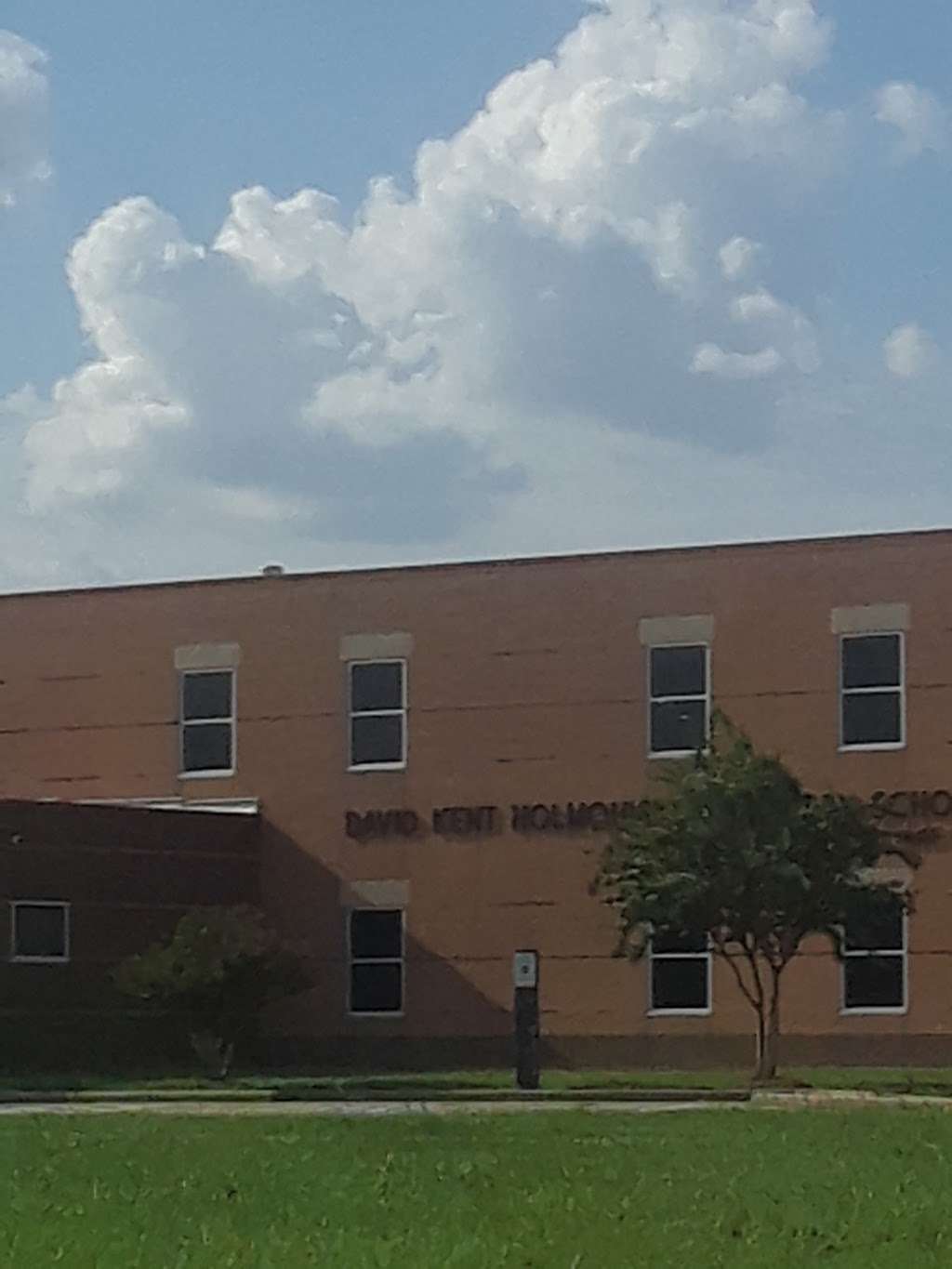 Holmquist Elementary School | 15040 Westpark Dr, Houston, TX 77082, USA | Phone: (281) 988-3024