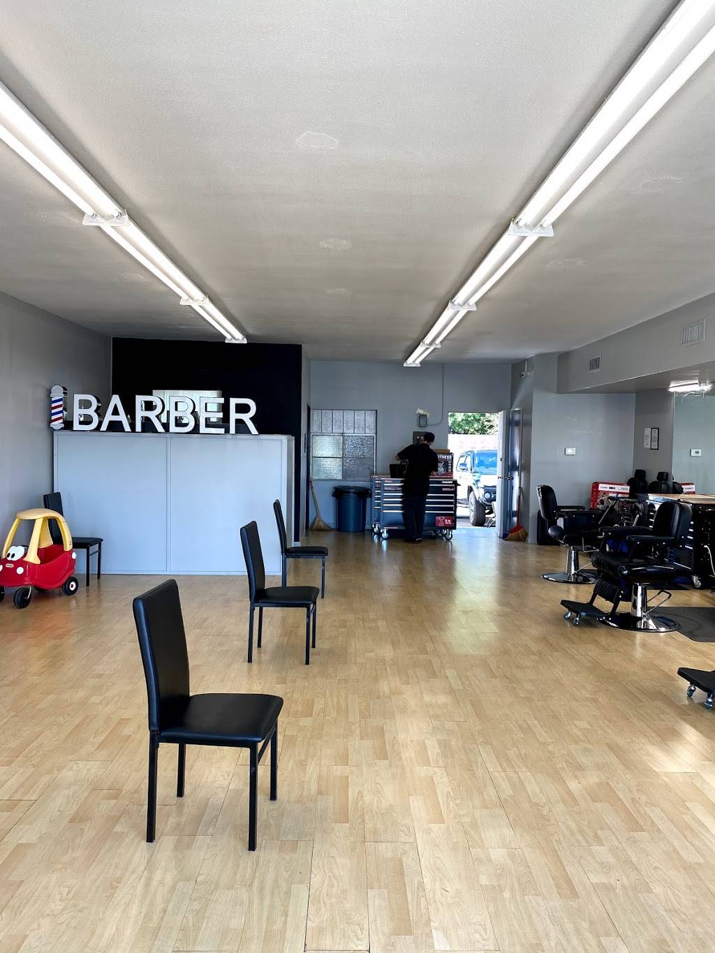 BARBER BARBER | 16612 Beach Blvd #G, Huntington Beach, CA 92647, USA | Phone: (714) 702-3074