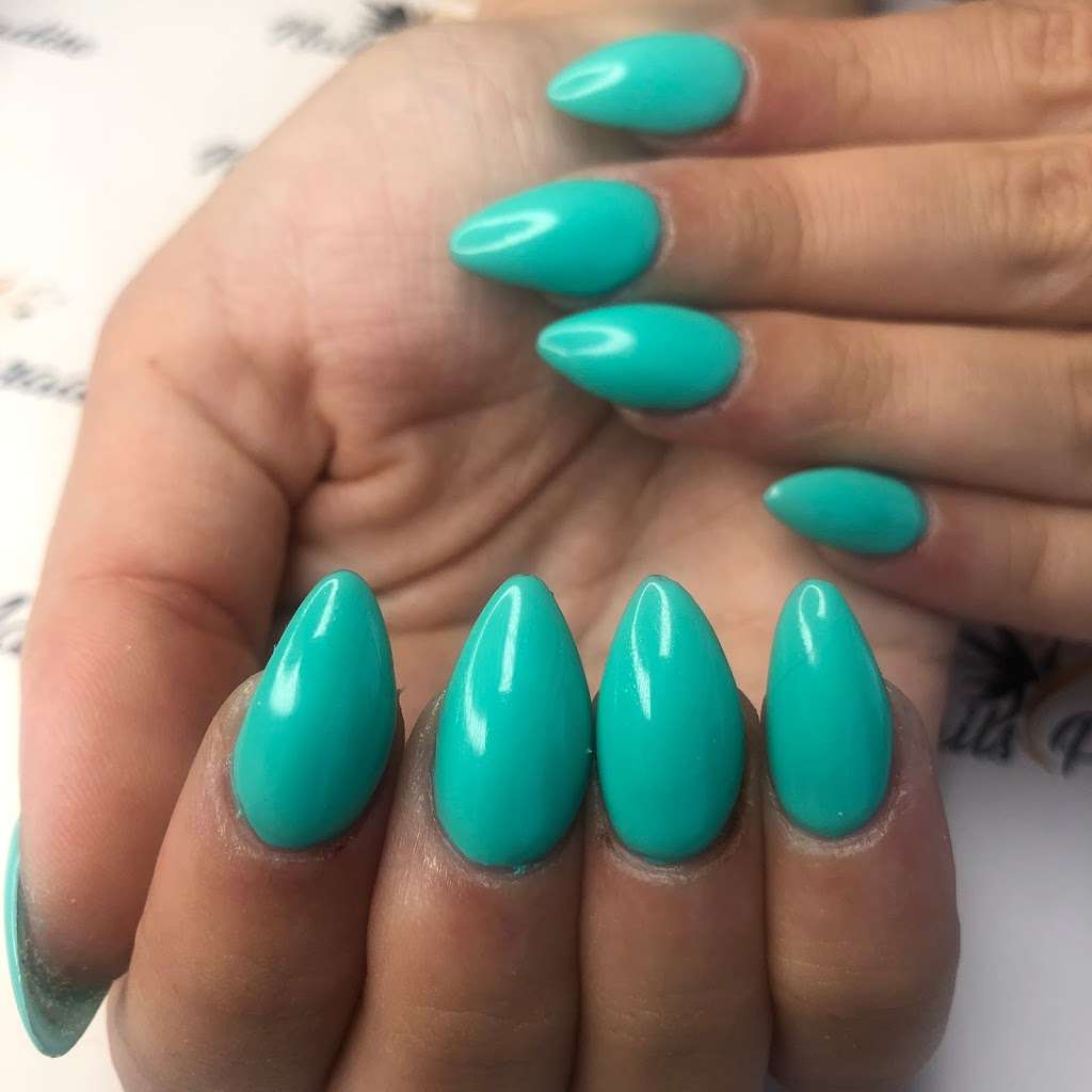 Nails Paradise | 900 W Glenoaks Blvd F, Glendale, CA 91202, USA | Phone: (818) 396-5651