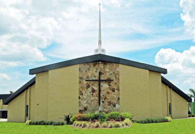 Lake Gibson United Methodist Church | 424 W Daughtery Rd, Lakeland, FL 33809, USA | Phone: (863) 858-5431