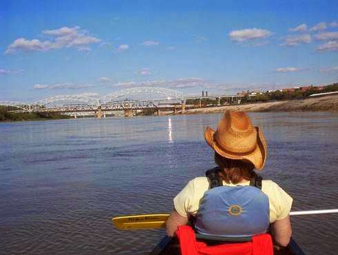 Missouri River Paddling Company | 164 S Main St #413, Parkville, MO 64152, USA | Phone: (816) 352-1765