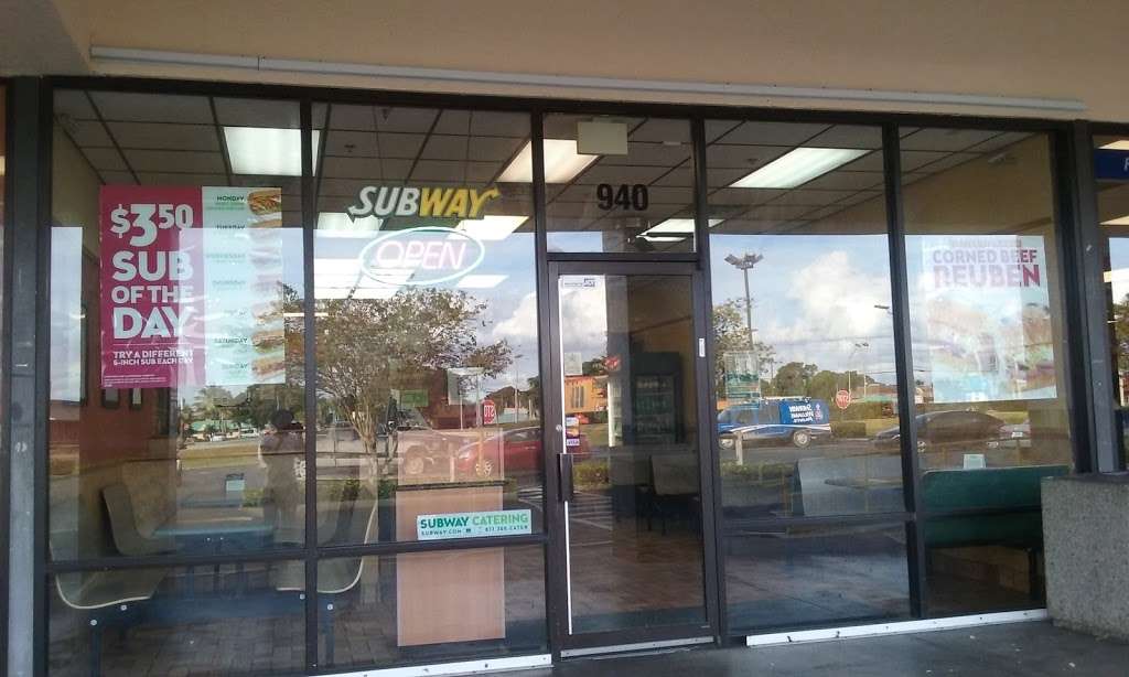 Subway Restaurants | 940 S Main St, Belle Glade, FL 33430, USA | Phone: (561) 996-0614